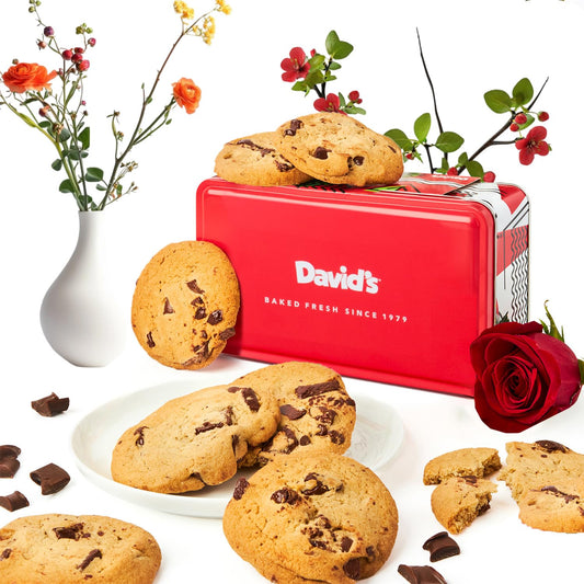 Fresh Baked Chocolate Chunk Cookies