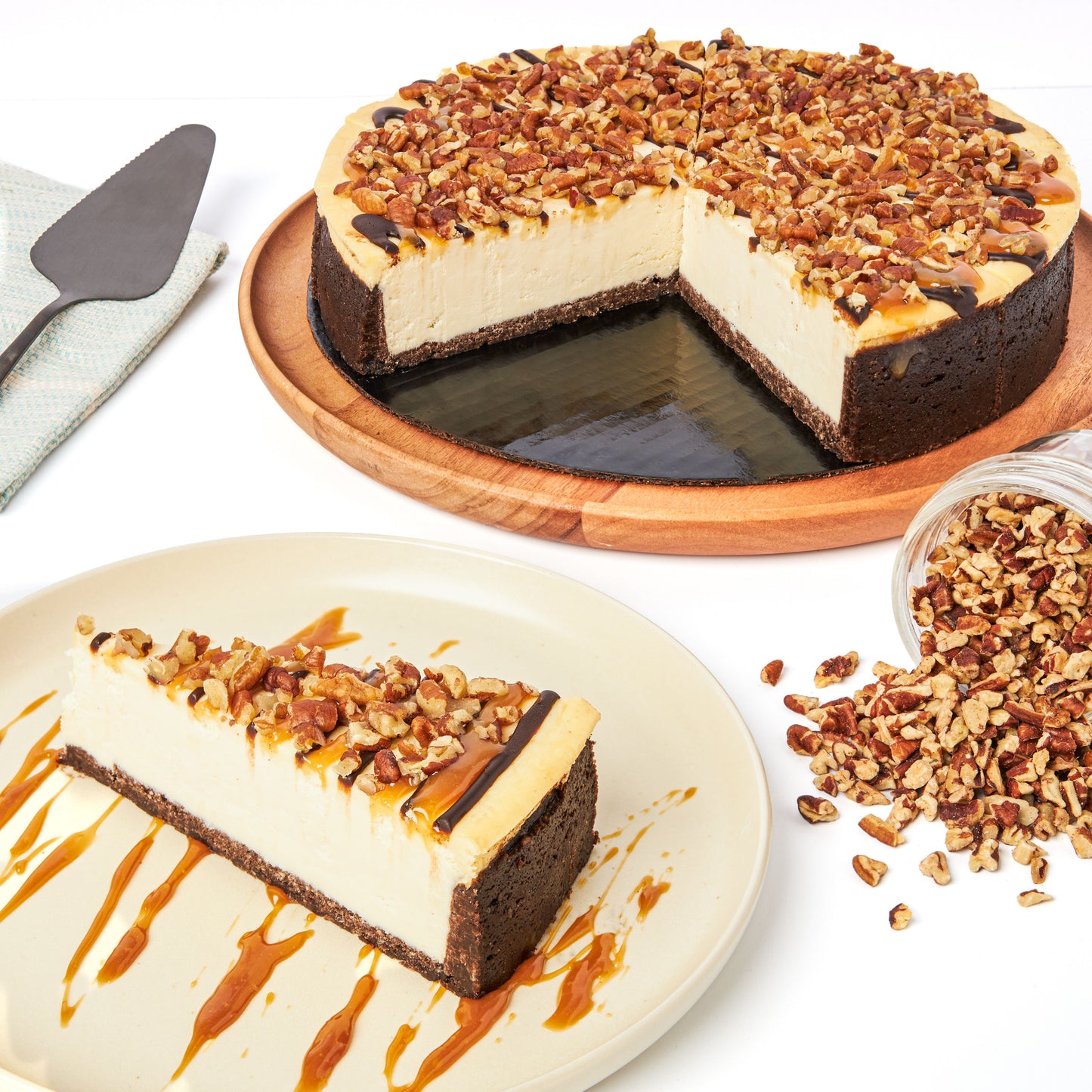 Chocolate Caramel Pecan Cheesecake - 10"