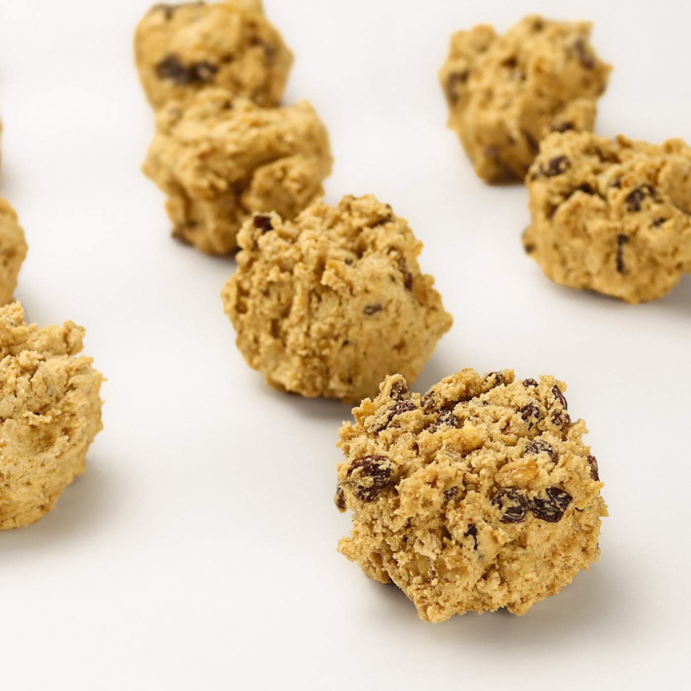 Oatmeal Raisin Cookie Dough - 40 Pieces